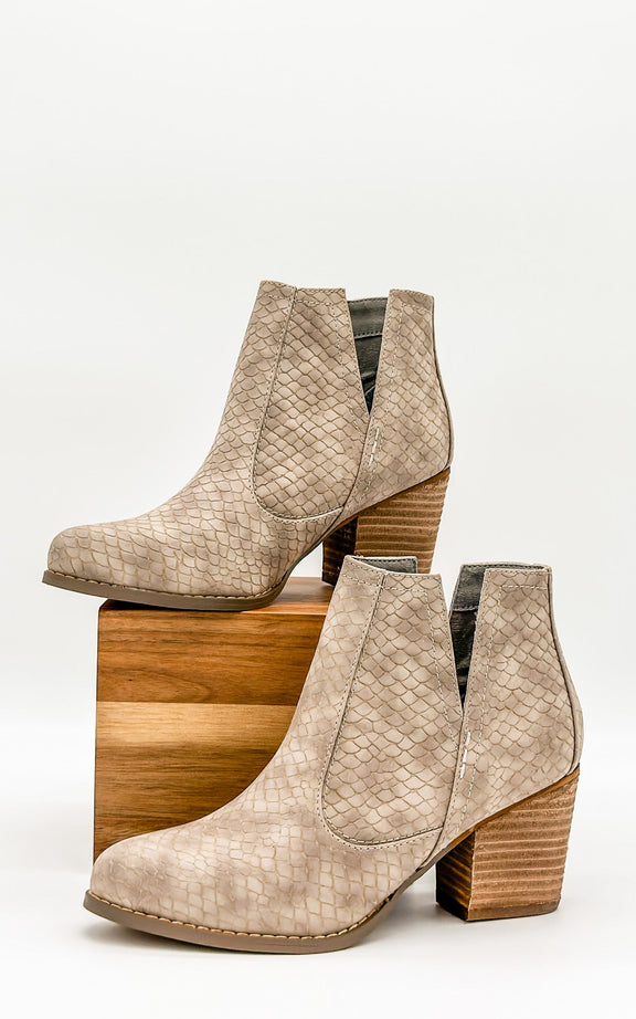 Tarim Bootie in Taupe Shoes   