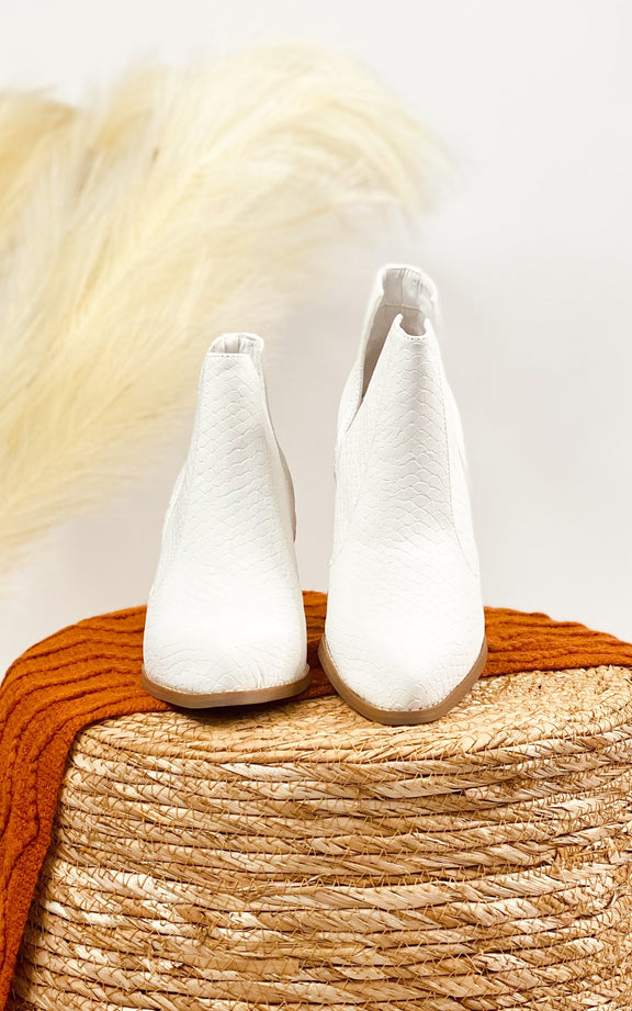 Tarim Bootie in White Shoes   