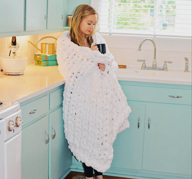 Chunky Knit Blanket in White