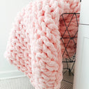 Chunky Knit Blanket in Pink