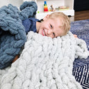 Chunky Knit Blanket in Light Gray