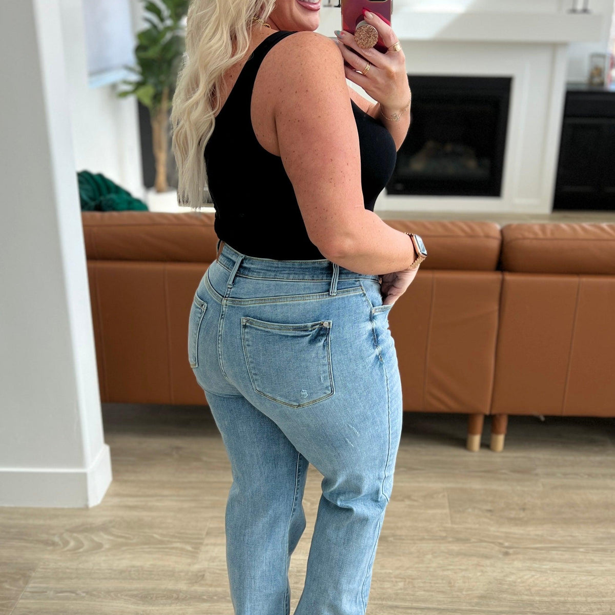 Mildred High Rise V Front Waistband Straight Jeans - Three Mad Hatters Mercantile 