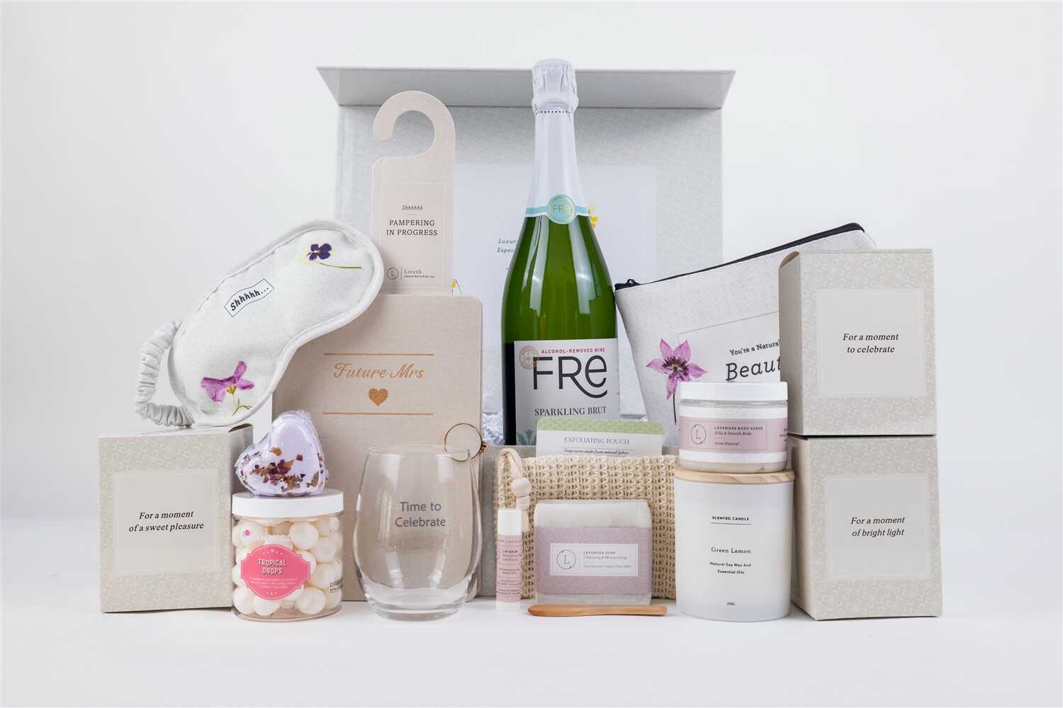 Bride to be gift box, Bridal shower gift basket Luxury Gift Baskets   