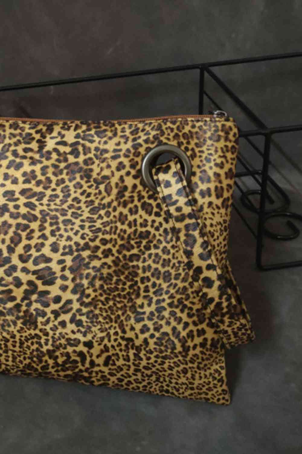 Leopard PU Leather Clutch Clutch   