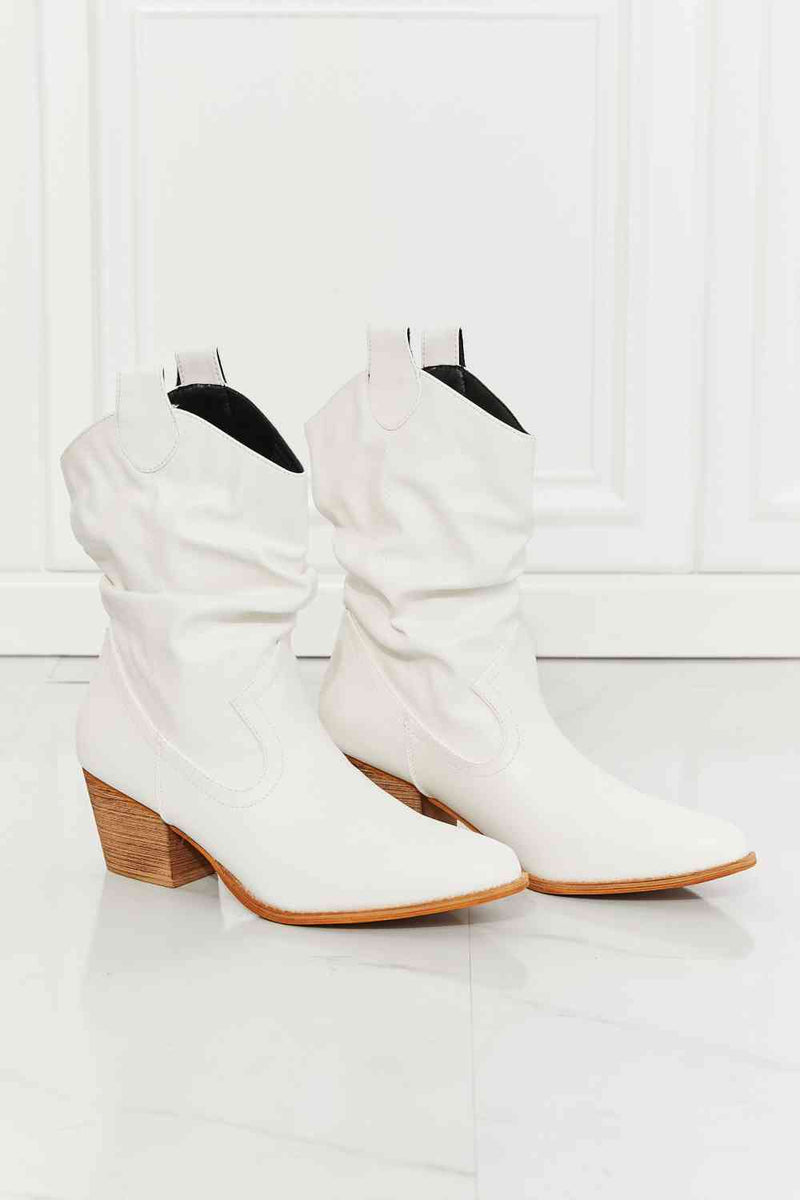 MMShoes Better in Texas Scrunch Cowboy Boots in White Womans Boots   